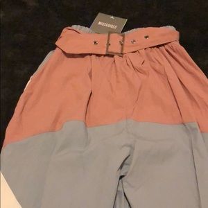 parachute pants grey,white and pink with belt